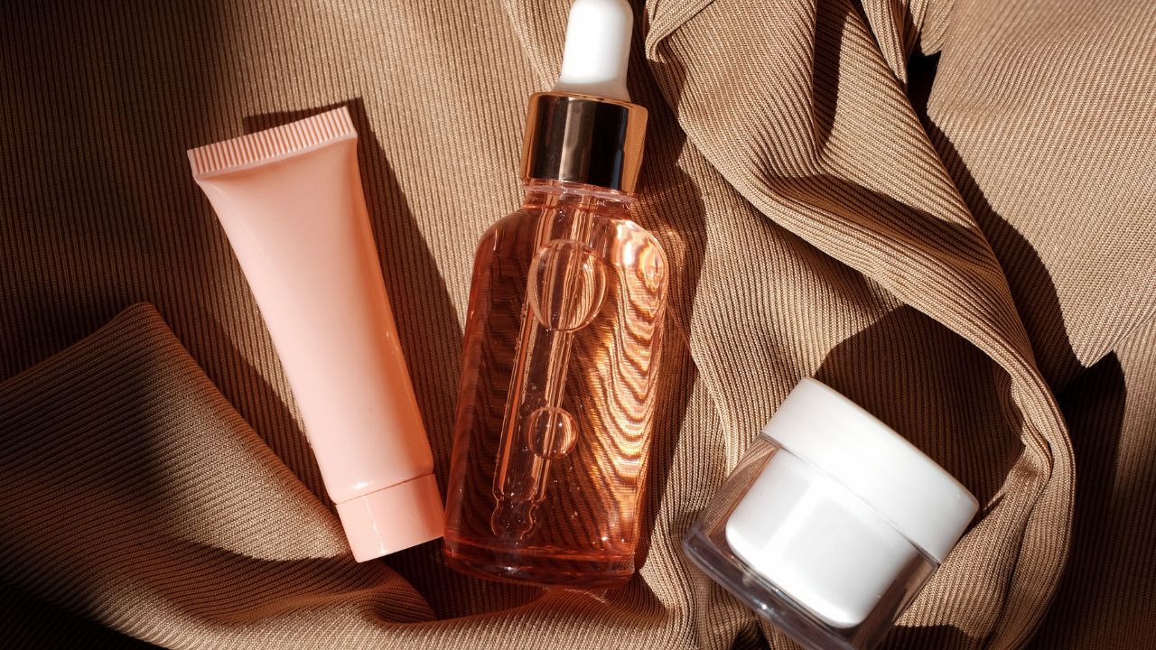 Why Partnering with a One-Stop Cosmetic Packaging Supplier Saves Time